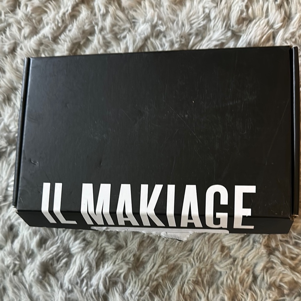 IL MAKIAGE Black Box. Set